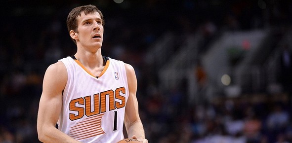 她看过太多 她看过太多